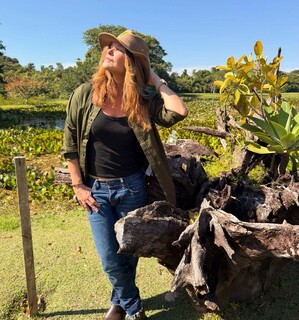 Benedito apresentou o Pantanal ao Brasil, lembra atriz Cristiana Oliveira Benedito apresentou o Pantanal ao Brasil, lembra atriz Cristiana Oliveira