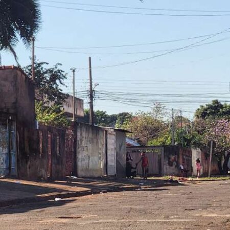 “Tem que se fazer de cega, muda e surda”, diz moradora sobre violência na Nhanhá