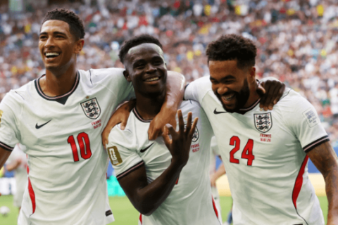 Inglaterra goleia França em jogo de 10 gols e conquista 3º lugar da Copa