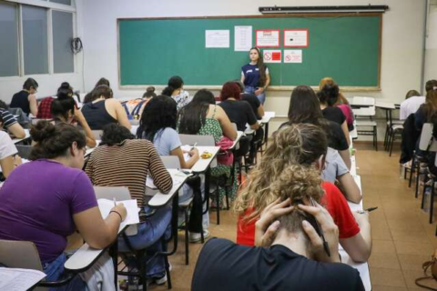 UFMS define conteúdos e leituras obrigatórias para o vestibular de 2027