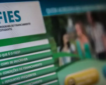 MEC prorroga inscrições do Fies e prazo termina no domingo