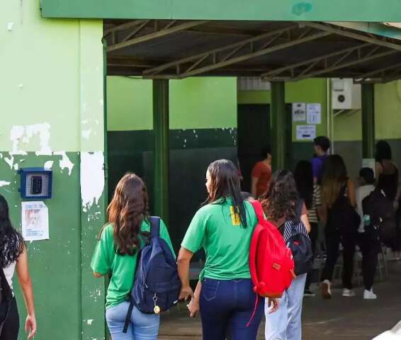 Governo convoca mais 215 estudantes para receber bolsa do MS Supera