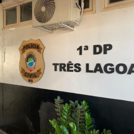 Suspeito avança com faca e é morto a tiros durante abordagem da polícia