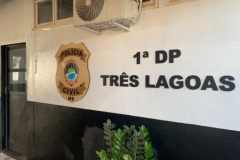 Suspeito avança com faca e é morto a tiros durante abordagem da polícia