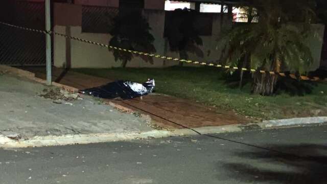 Jovem de 26 anos é morta pelo companheiro a facadas durante discussão