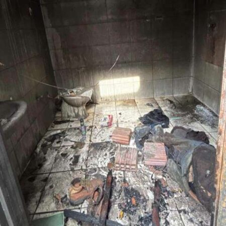 Incêndio em residência deixa homem de 51 anos morto no interior do imóvel
