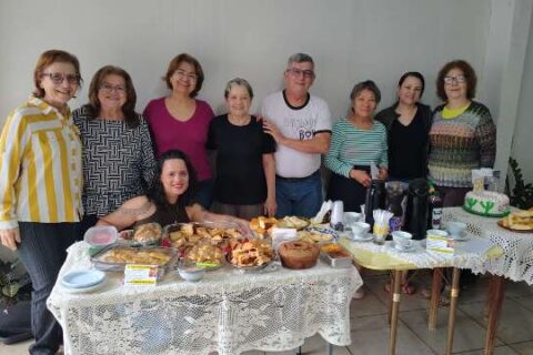 Nem a chuva abalou festa para comemorar os 55 anos da Vila Alba