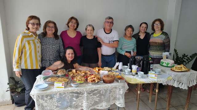 Nem a chuva abalou festa para comemorar os 55 anos da Vila Alba