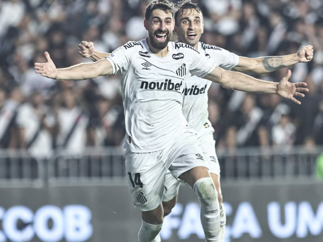 Santos bate Vasco e Atlético-MG vence Grêmio em tarde de placares iguais