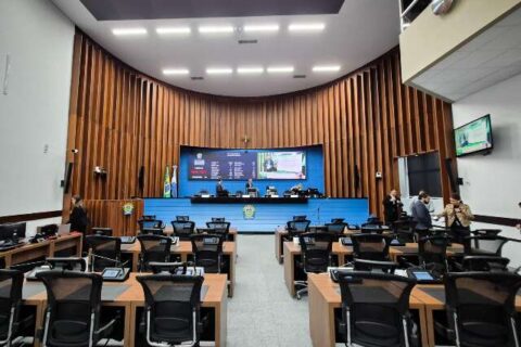 Concorrência por cadeira na Assembleia e na Câmara dos Deputados diminui em 2026