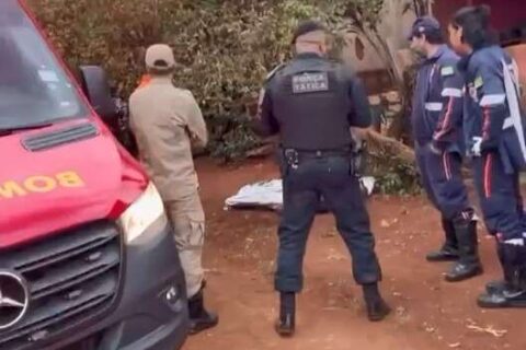 Briga termina com homem de 35 anos assassinado a facadas