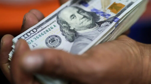 Dólar fecha a R$ 5,17 com alta de 0,35% em dia de cautela no mercado