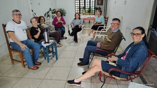 Nem a chuva abalou festa para comemorar os 55 anos da Vila Alba Nem a chuva abalou festa para comemorar os 55 anos da Vila Alba