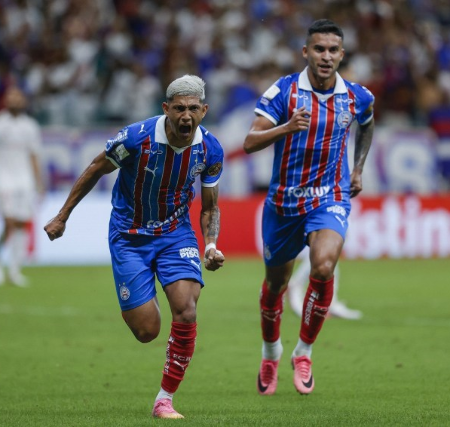 Bahia vira sobre Internacional e mantém rival na zona de rebaixamento