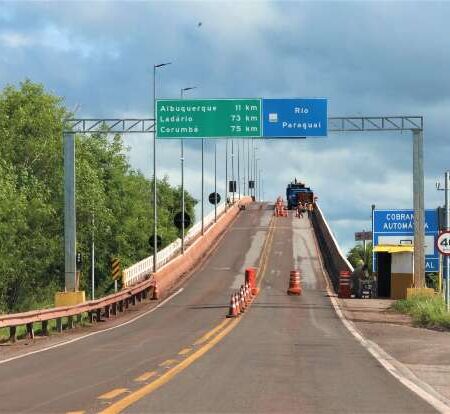 Dia dos Pais adia bloqueios na ponte sobre o Rio Paraguai por uma semana