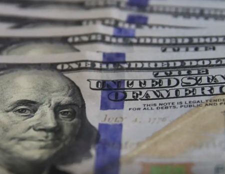 Dólar cai 0,31% e fecha a R$ 5,17 no último pregão de agosto