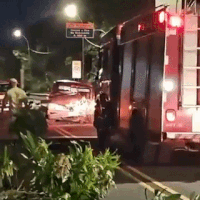 Caminhão tomba e trava trânsito após acidente com F-1000 na Av. Heráclito