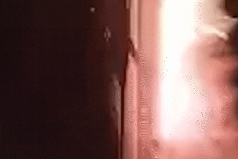 Para "vingar" filho de 5 anos, mulher ateia fogo na casa da vizinha no Noroeste