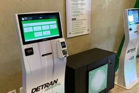Agência do Detran estreia totem com IA e atendimento em Libras