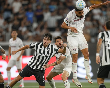 Fluminense segura Botafogo no clássico e Coritiba bate a Chapecoense