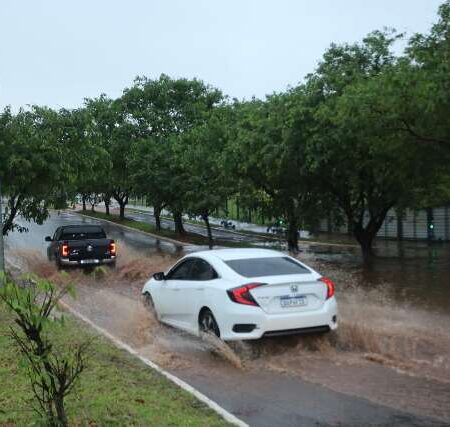 Campo Grande supera média de chuva para setembro em apenas 12 horas
