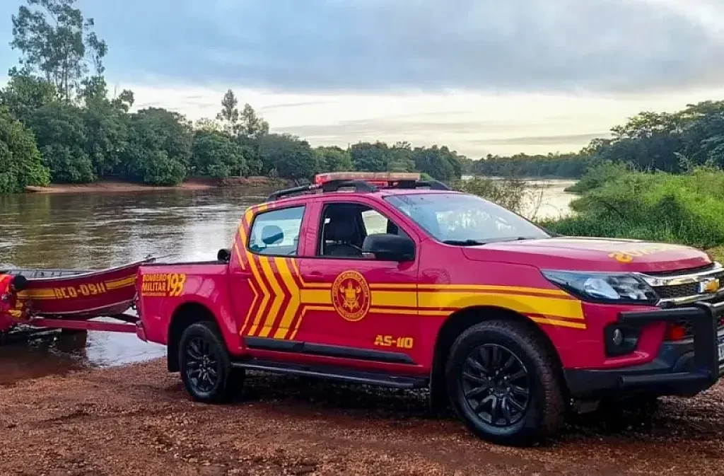 Pescador encontra corpo de homem boiando no Rio Dourados