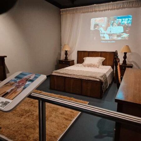 Quarto onde João Paulo II dormiu há 35 anos pode ser visitado na Capital