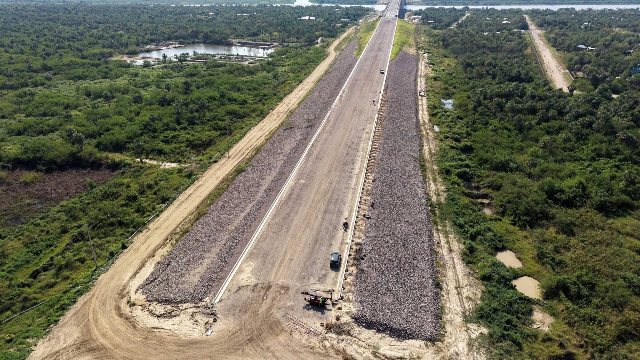 Acesso paraguaio à Ponte Bioceânica alcança 3 km de aterro hidráulico