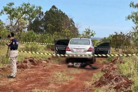 Homem é encontrado morto a tiros e com parte do corpo carbonizado na fronteira
