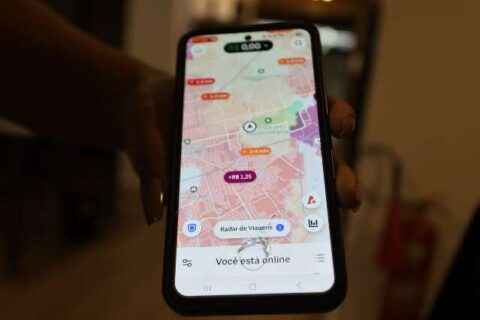 Uber abre revisão para motoristas com contas desativadas