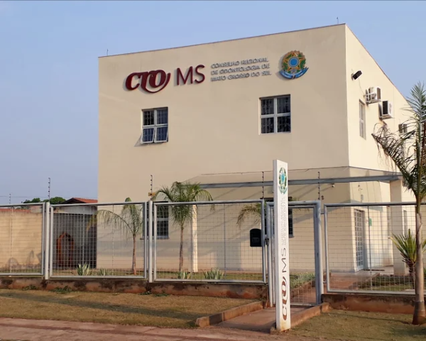 Simpósio reúne especialistas para debater avanço da odontologia hospitalar