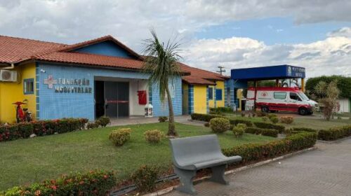 Criança de 3 anos abre portão de casa e morre atropelada em Costa Rica