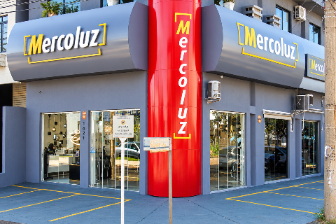 Liquida Mercoluz tem descontos que passam de 60%