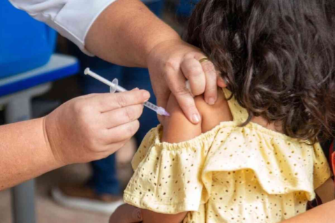 Crianças vítimas de violência sexual terão vacina contra HPV aos 2 anos