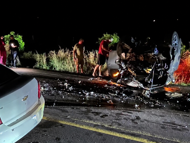 Acidente entre carro e caminhonete deixa um morto na BR-158