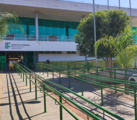 Alunos de licenciatura do IFMS têm até dezembro para pedir auxílio de R$ 1.050