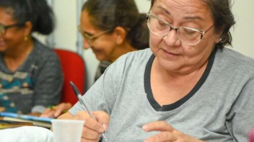 Projeto oferece 60 horas de português gratuito para migrantes