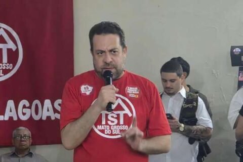 Com Boulos, MTST lança braço em MS e mira regularização de ocupações