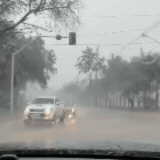 Em pouco tempo, Dourados registra 36 mm de chuva neste sábado