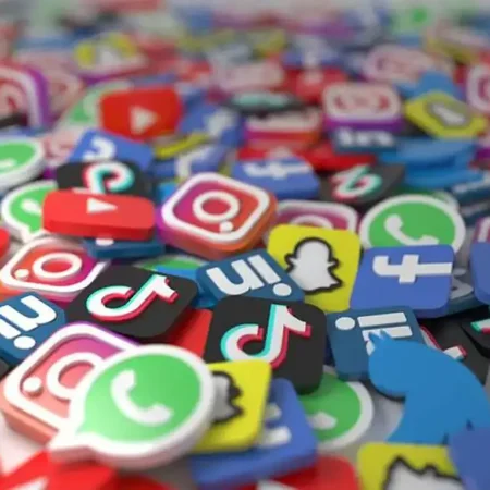 Comitê da Internet lança diretriz para regular redes sociais