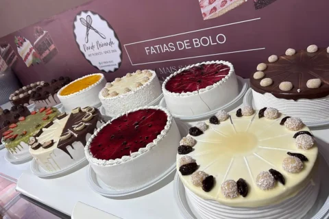Festival reúne mais de 70 sabores de bolos e tortas em shopping de Campo Grande