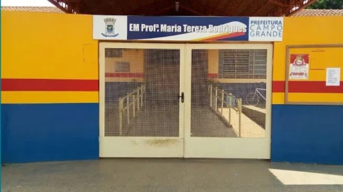 Pais denunciam falta e pouca variedade na merenda de escola municipal em Campo Grande