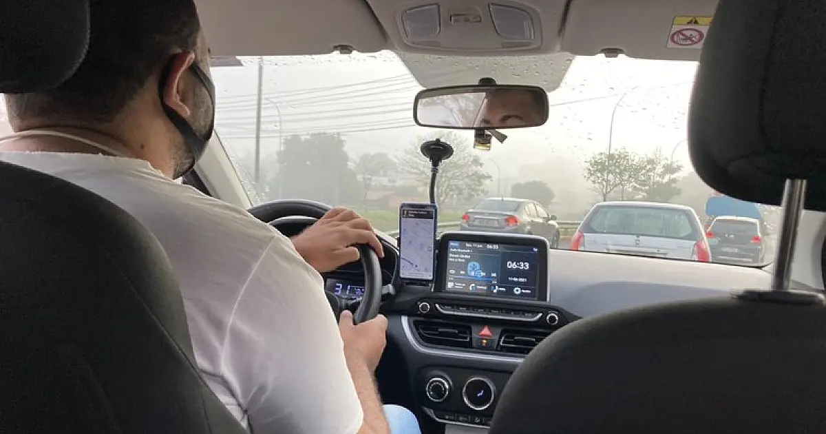 Conselho regulamenta crédito para taxistas e motoristas de aplicativo]