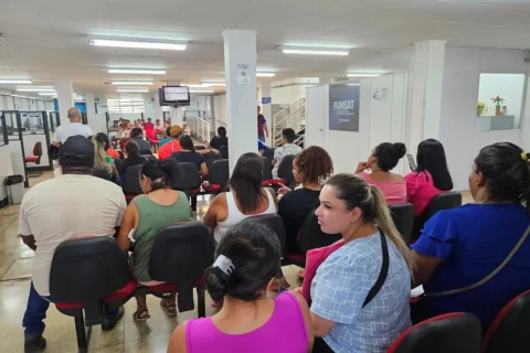 Funsat oferece 850 vagas de emprego nesta quinta-feira