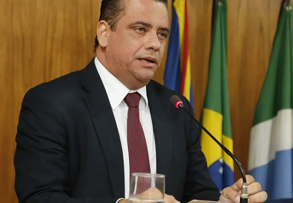 CNJ derruba afastamento e determina retorno de Alexandre Bastos ao TJMS