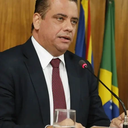 CNJ derruba afastamento e determina retorno de Alexandre Bastos ao TJMS