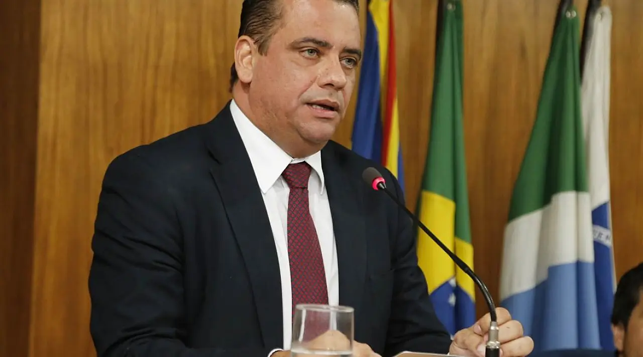 CNJ derruba afastamento e determina retorno de Alexandre Bastos ao TJMS