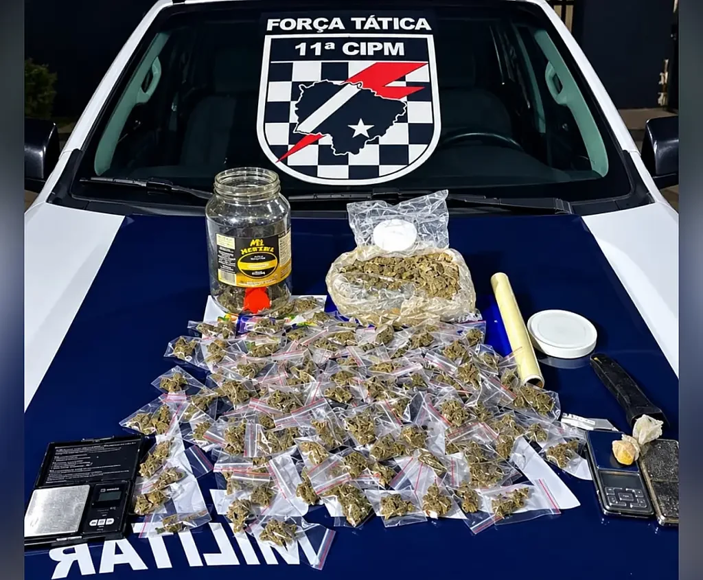 Adolescente é apreendido com drogas e carregador de pistola no Coronel Antonino