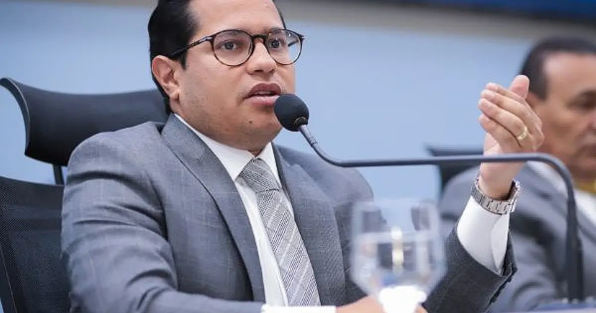 Papy cobra transparência de intervenção no transporte e alerta para risco de paralisação