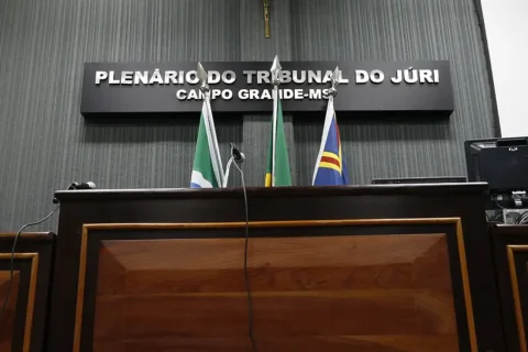 Quase 7 anos de espera: júri por morte em acidente é adiado